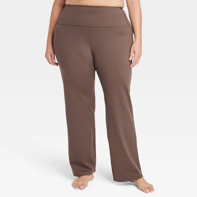 Women's Brushed Sculpt Curvy Pocket Straight Leg Pants 31.5" - All In Motion™ 8 Women's Brushed Sculpt Curvy Pocket Straight Leg Pants 31.5" - All In Motion™ - Image 6