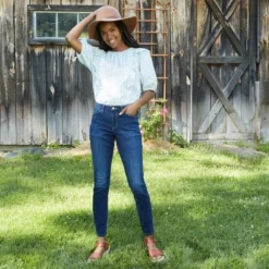 Front Page -Women Fashion GUEST 79c5d75d 3685 4725 a3a1 fd8c271fb1a1