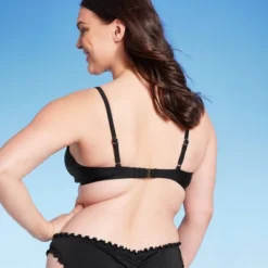 Women's Triangle Surplice Bralette Bikini Top - Shade & Shore™ -Women Fashion GUEST afd8f9be 31b6 4bcf 8478 011fab963897