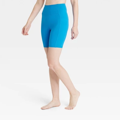 Women's Brushed Sculpt Curvy Pocket Bike Shorts 8" - All In Motion™ 5 Women's Brushed Sculpt Curvy Pocket Bike Shorts 8" - All In Motion™ - Image 3